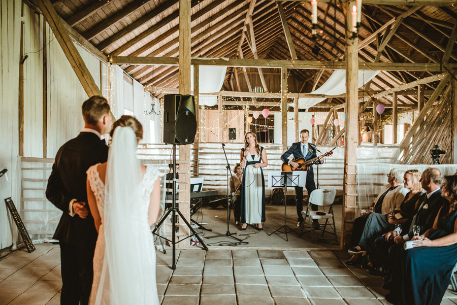 bröllopsfotograf,fredshög,lada,barn,glumslöv,diy,skåne,malmö,fotograf,scandinavia,weddingphotographer,clean,saga,bröllop,bryllup