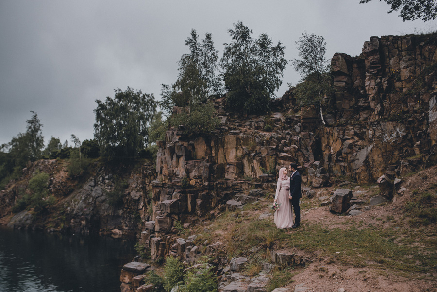bröllopsfotograf,skåne,dalby,stenbrott,regn,muslim