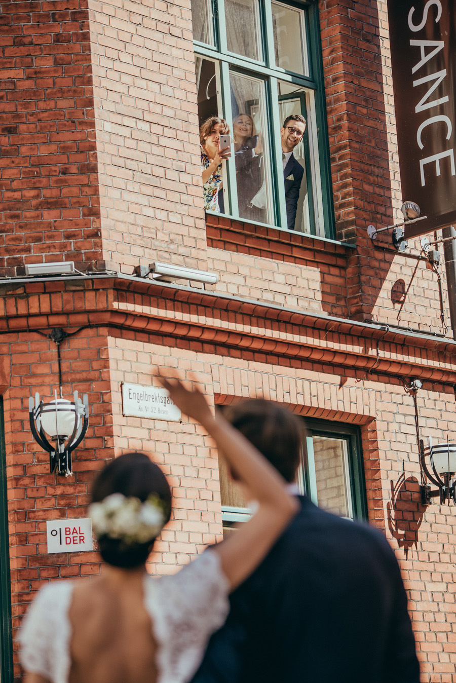 first look,bröllopsfotograf,malmö,preparations,skåne,weddingphotographer